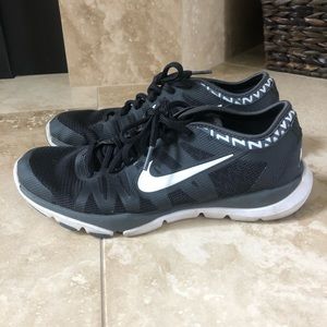 Nike Tennis shoes